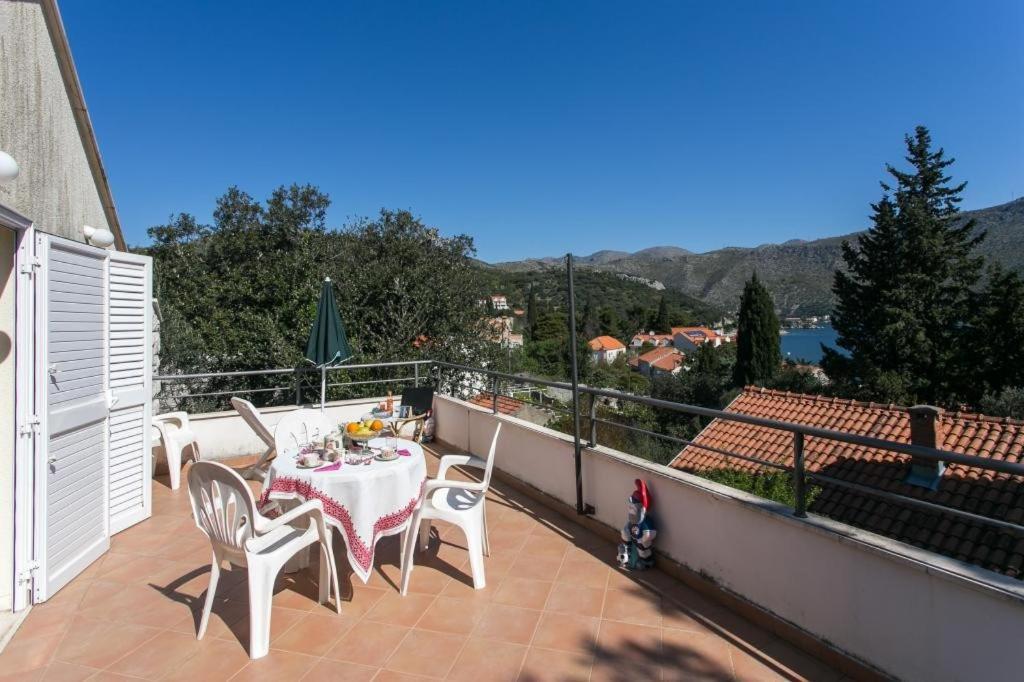 Apartments Tramonto Zaton  Rom bilde