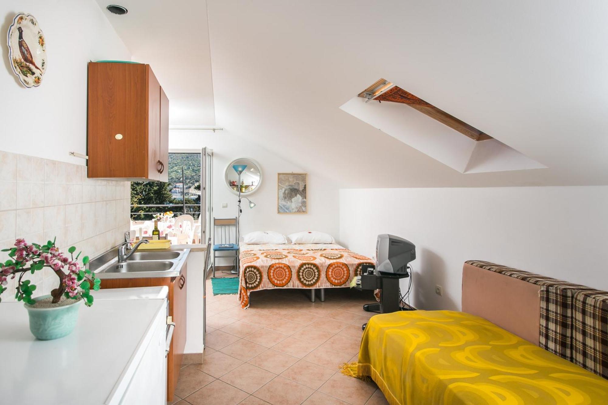 Apartments Tramonto Zaton  Rom bilde